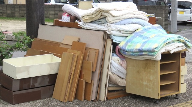 山梨県で布団を処分